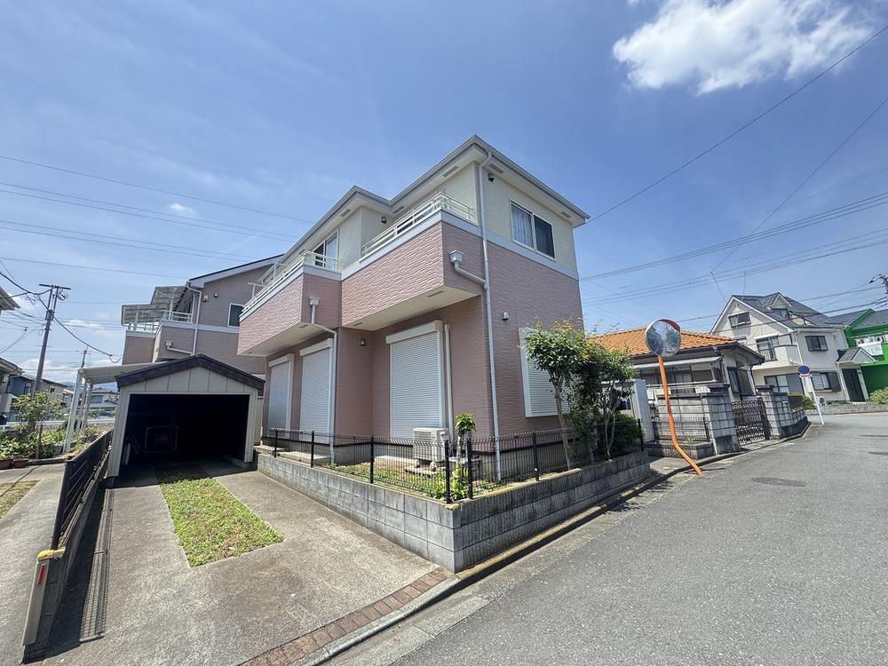 5LDK House for Sale in Moroyama Near Busshu-Nagase Station - Thumbnail 3