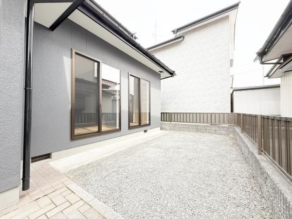 Renovated 5LDK House in Ishinomaki with Garden and Parking - Thumbnail 3