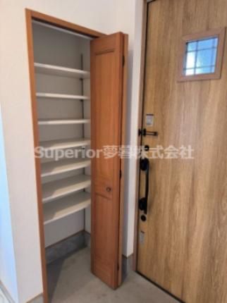 Custom 2LDK Home for Sale in Otsu, Shiga with 107m2 - Thumbnail 2