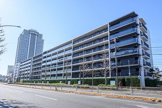 3LDK Apartment for Sale in Isogo, Yokohama - 75.3m2 - Thumbnail 3
