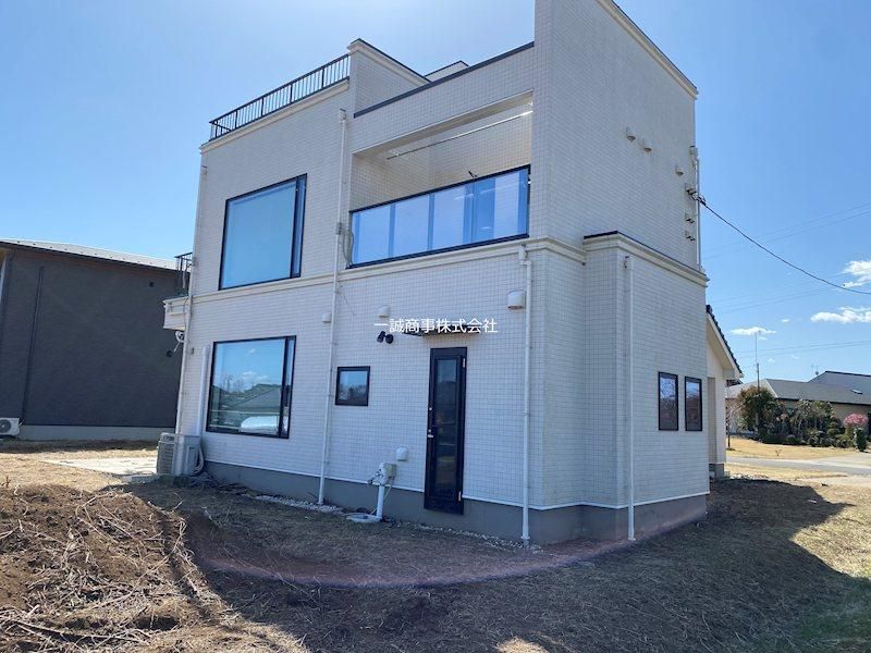 4LDK Modern House for Sale in Tsukuba, Ibaraki - Thumbnail 3