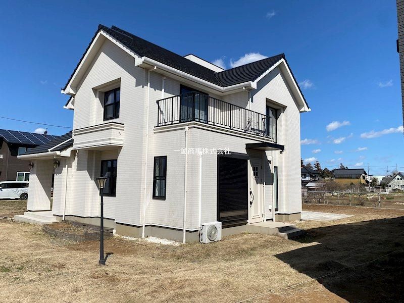 4LDK Modern House for Sale in Tsukuba, Ibaraki - Thumbnail 2