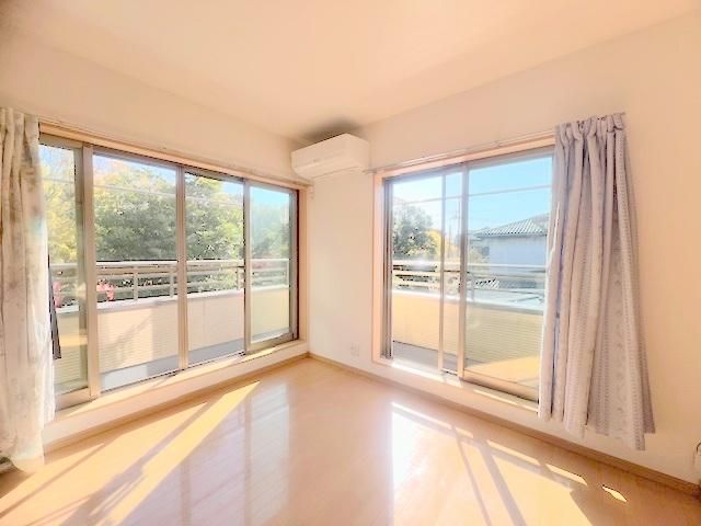 4LDK Detached House for Sale in Samukawa, Kanagawa - Thumbnail 3