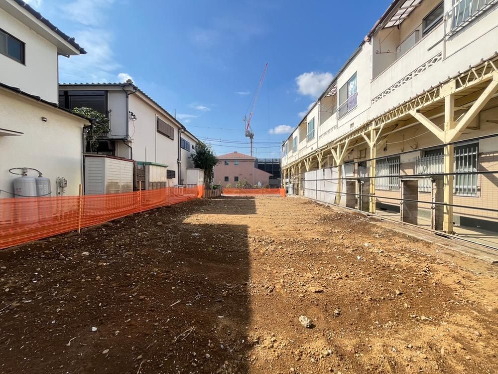 Land for Sale in Setagaya, Tokyo - 143m2 Plot - Thumbnail 2