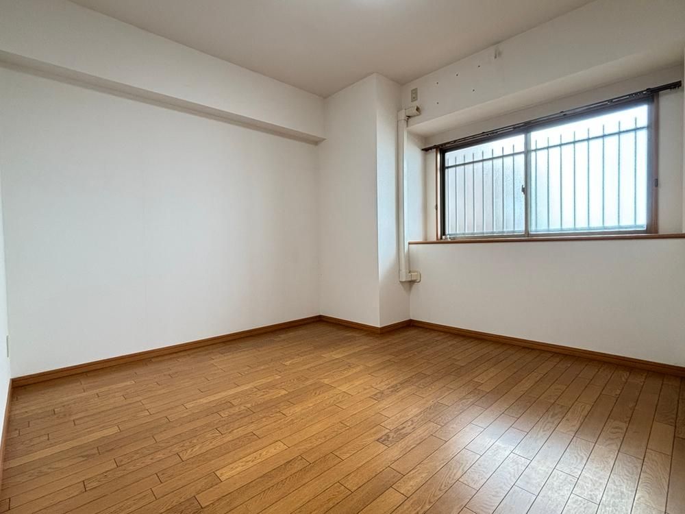 3LDK Top Floor Apartment for Sale in Miyazaki City - Thumbnail 4