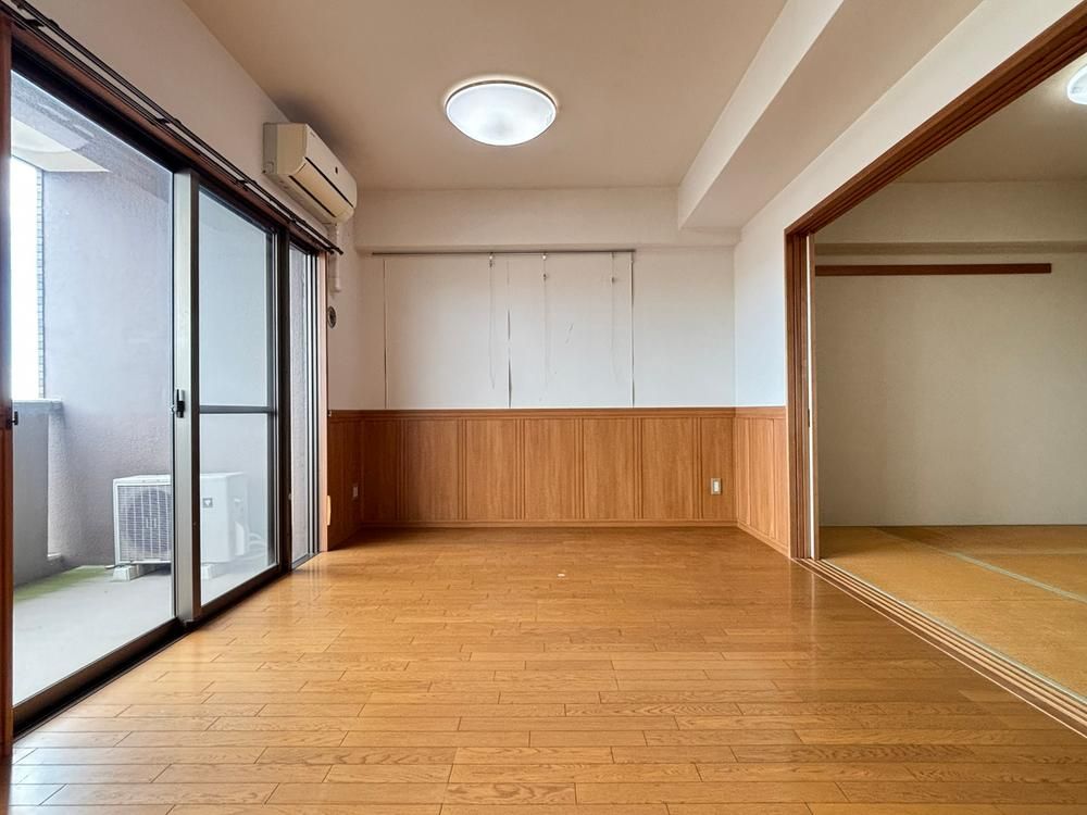 3LDK Top Floor Apartment for Sale in Miyazaki City - Thumbnail 2