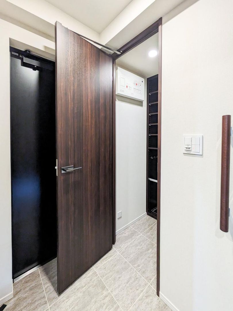 City Tower Oimachi 3LDK Apartment in Shinagawa, Tokyo - Thumbnail 3