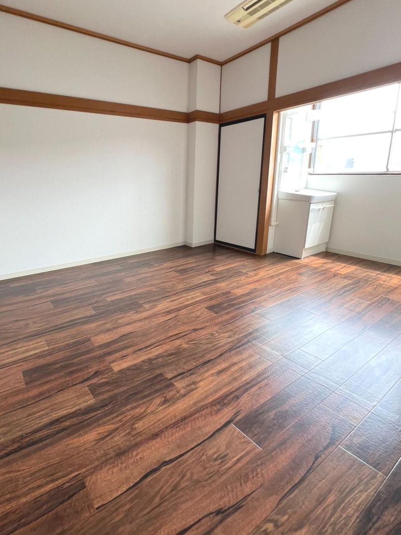 Five-Story Building with Nine Units for Sale in Iwaki City - Thumbnail 4