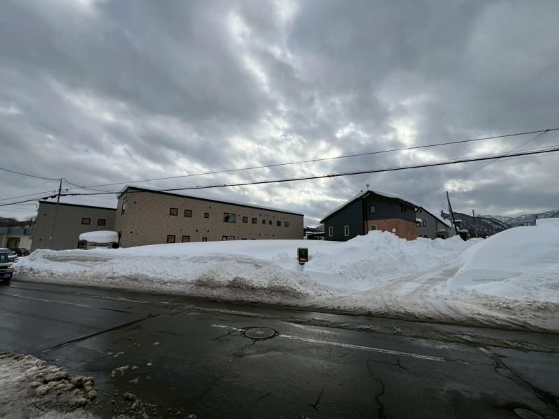 Land for Sale in Nishi Ward, Sapporo - 365 sqm - Thumbnail 2