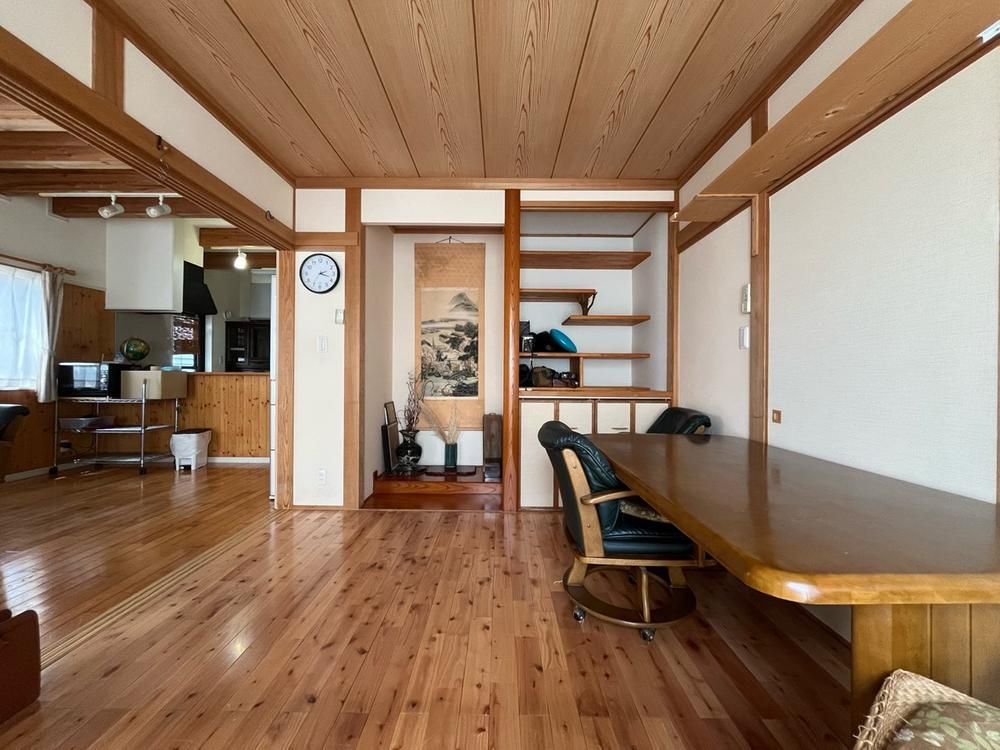 6LDK+S Detached House in Manabi no 2, Miyazaki City - Thumbnail 3