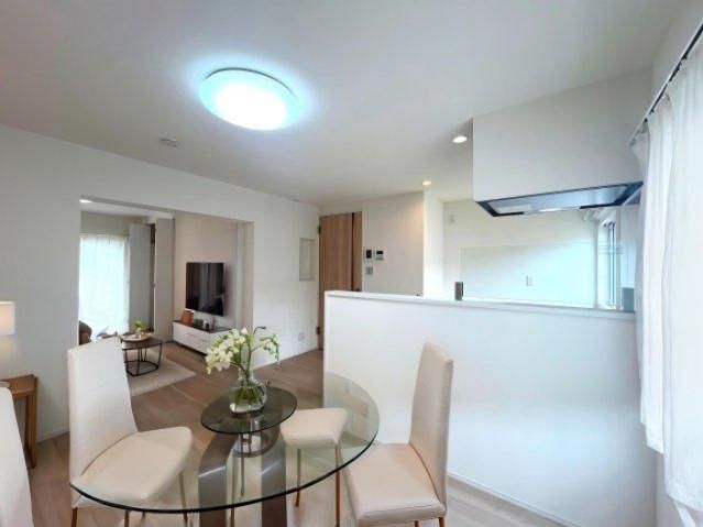 Renovated 3DK Apartment for Sale in Nagatsuda, Yokohama - Thumbnail 4