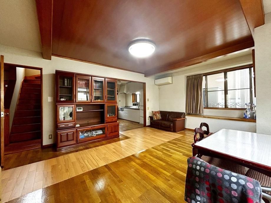 5LDK House for Sale in Higashimurayama, Tokyo - 44.8 Million Yen - Thumbnail 2