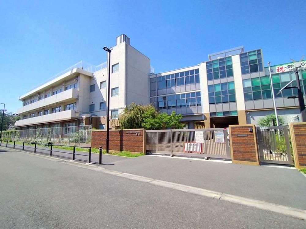 3LDK House for Sale in Fuchu, Tokyo - 69.24 sqm - Thumbnail 4