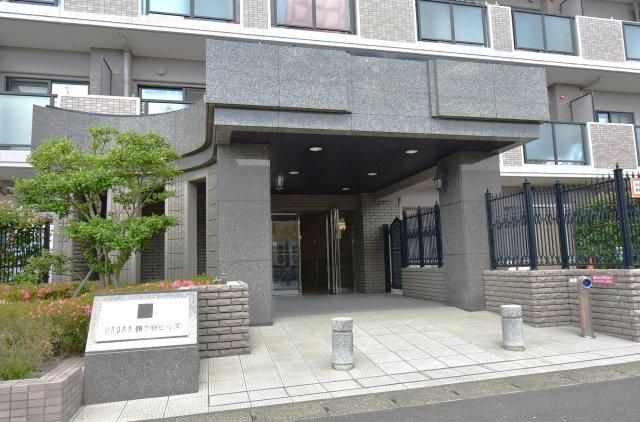 Renovated 3LDK Apartment in Sendai, Miyagi - 63.1 sqm - Thumbnail 3
