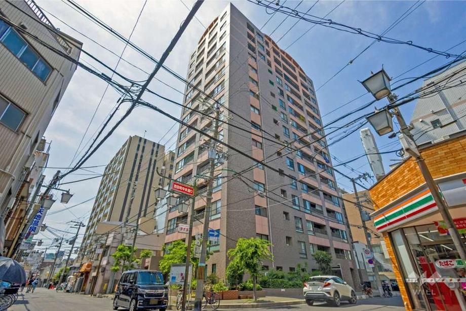 Renovated 3LDK Apartment in Kita Ward, Osaka – 60.81m² - Thumbnail 2