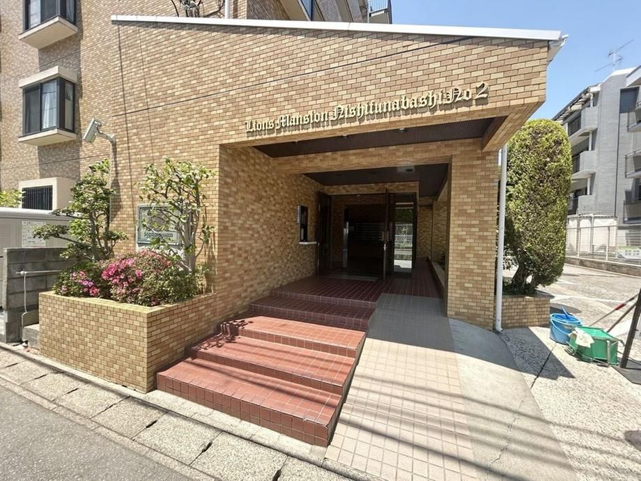 3DK Apartment for Sale in Funabashi, Chiba - 54m2 - Thumbnail 2