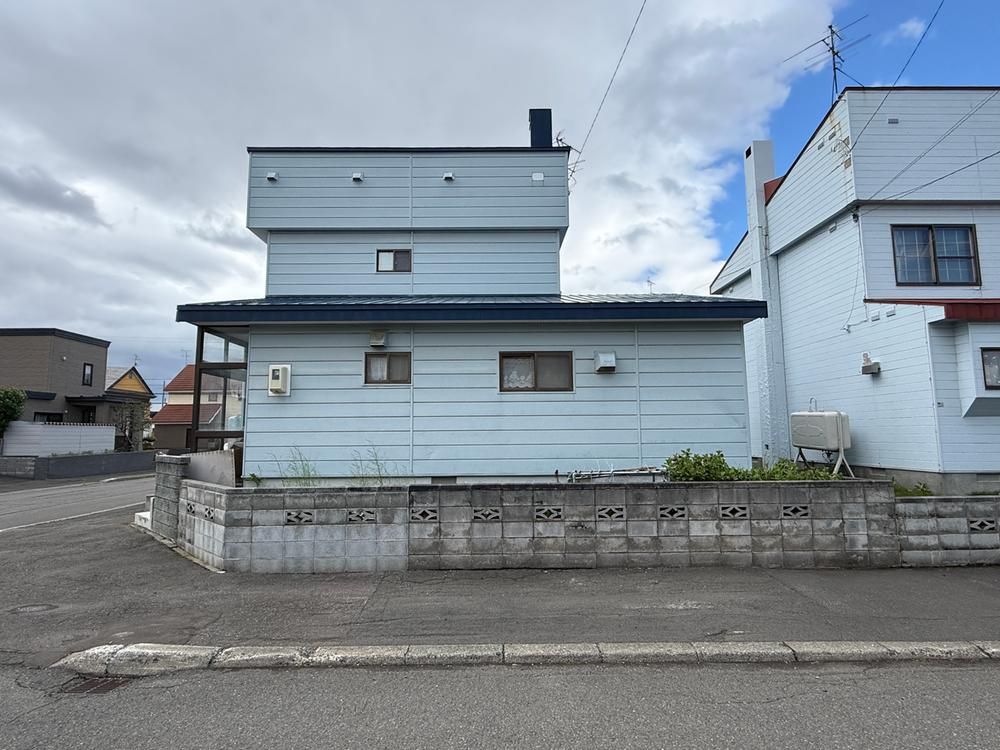Land for Sale in Higashi-Naebo, Sapporo - 189m2 Corner Lot - Thumbnail 3