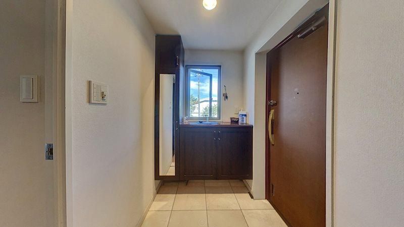 4LDK Apartment for Sale in Shimizu Ward, Shizuoka City - Thumbnail 3