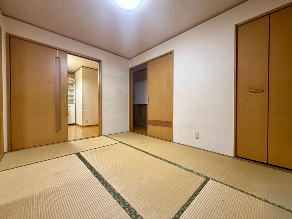 5DK Detached House in Tokorozawa, Saitama – 6.8 Million Yen - Thumbnail 3