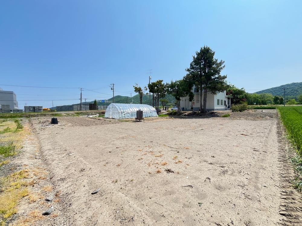 6LDK House with Mountain Views in Furano, Hokkaido - 65,000,000 JPY - Thumbnail 3