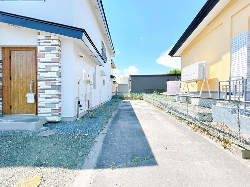 Renovated 5LDK House for Sale in Kitami, Hokkaido - Thumbnail 3
