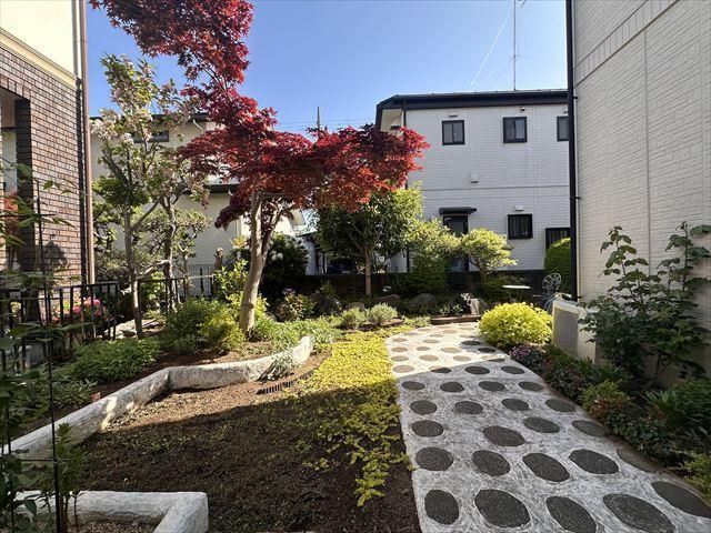 5LDK House for Sale in Akishima City, Tokyo - 190 sqm Land - Thumbnail 3