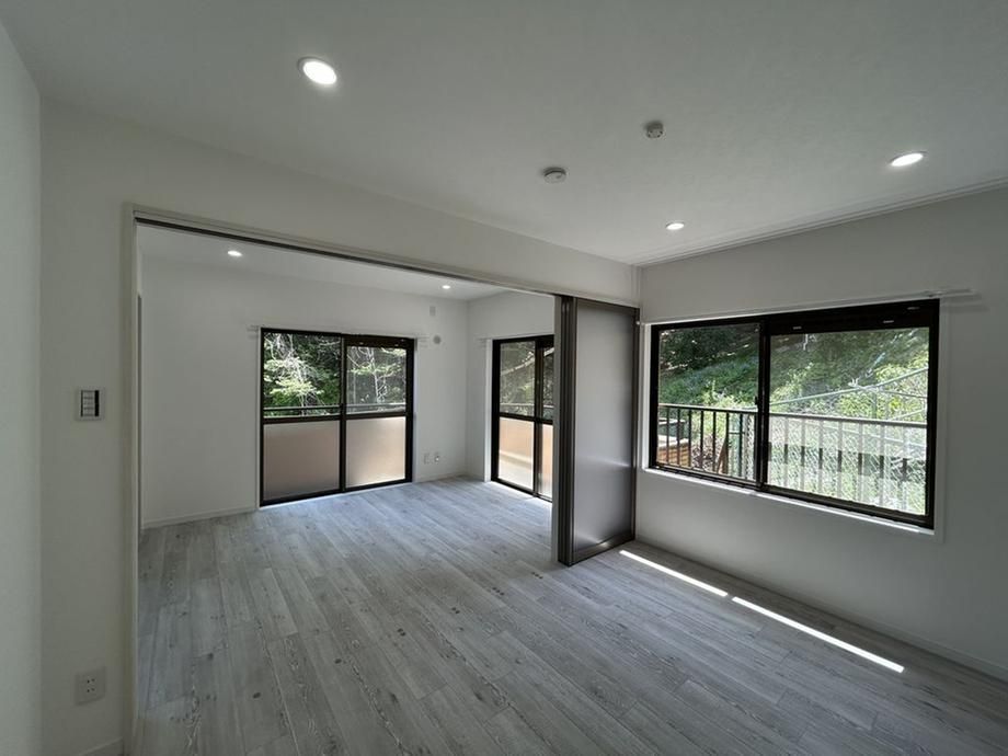 2DK Renovated Apartment in Kawasaki Asao Ward - Thumbnail 2