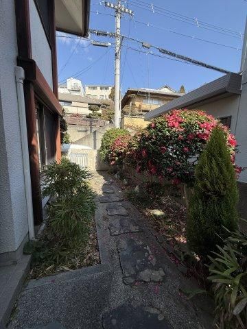 4LDK Detached House for Sale in Tokushima City - Thumbnail 3