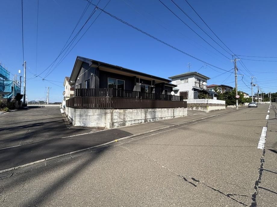 Modern 3LDK House for Sale in Tomiya, Miyagi - 2017 Build - Thumbnail 3