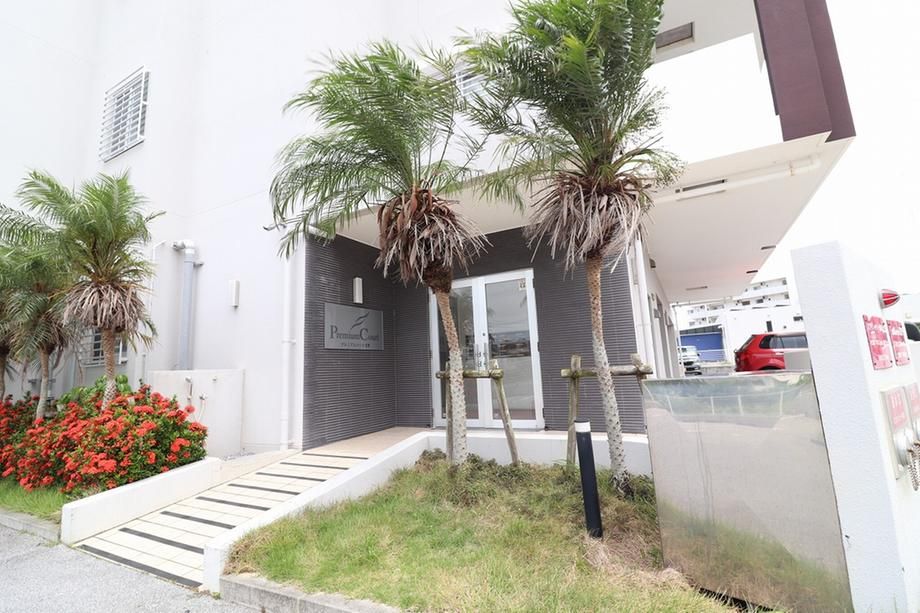 3LDK Apartment for Sale in Okinawa City, Okinawa - Thumbnail 3