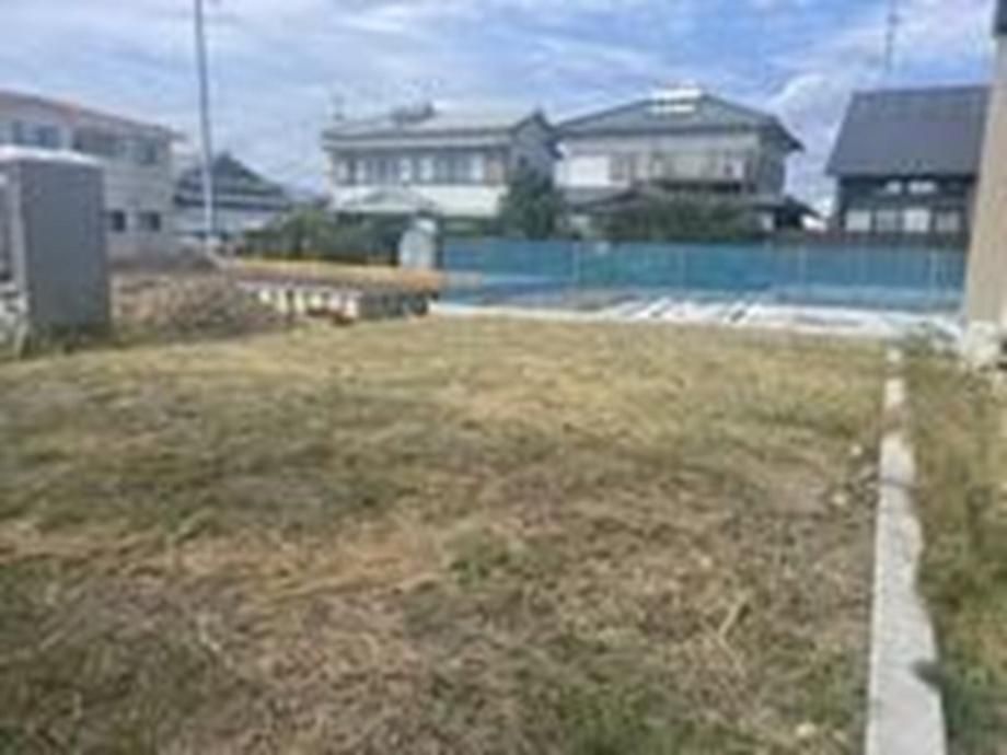 Land for Sale in Konan City, Kochi - 208m2 Plot - Thumbnail 2