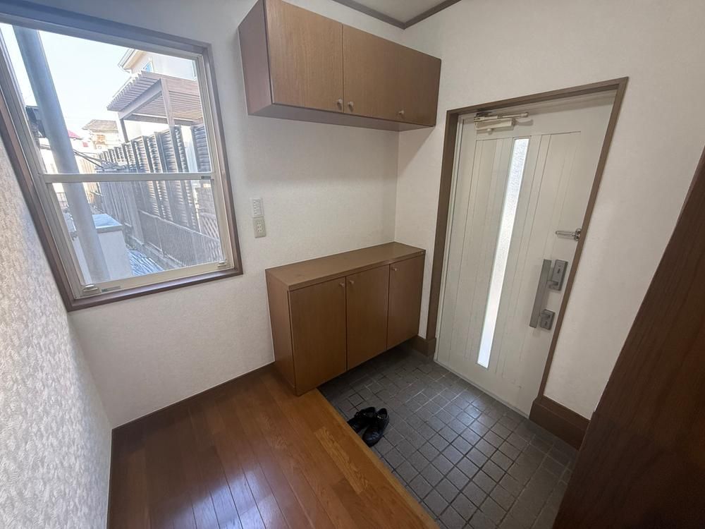 Renovated 4LDK Detached House in Machida, Tokyo for Sale - Thumbnail 4