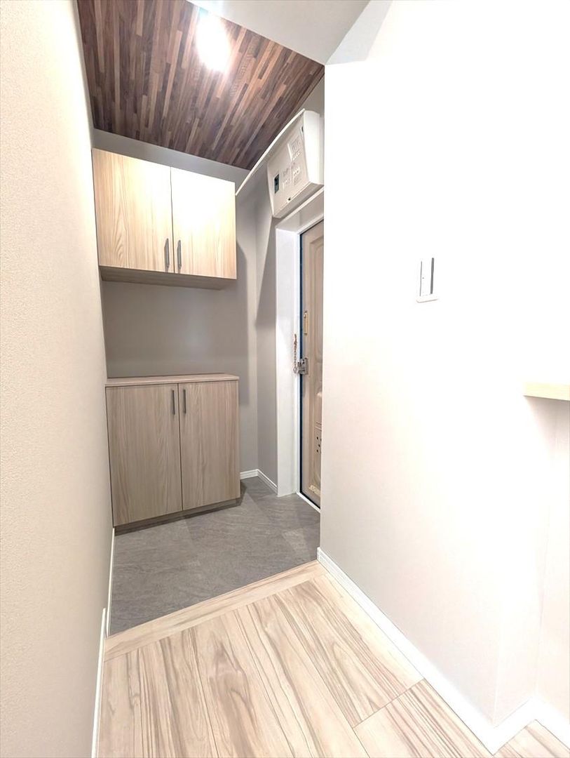 Renovated 2LDK Apartment in Kanazawa, Yokohama for 13.8M Yen - Thumbnail 2