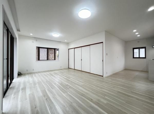 Renovated 4LDK House for Sale in Hamamatsu's Wago-cho - Thumbnail 4
