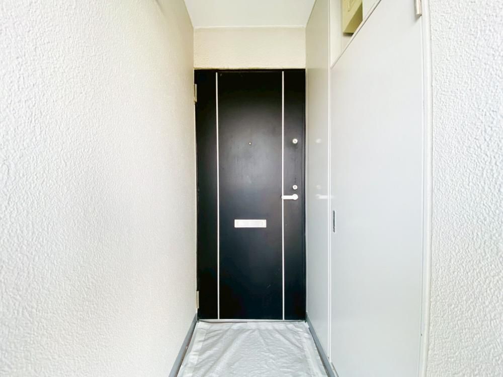 2LDK Apartment for Sale in Yamato, Kanagawa - Thumbnail 4