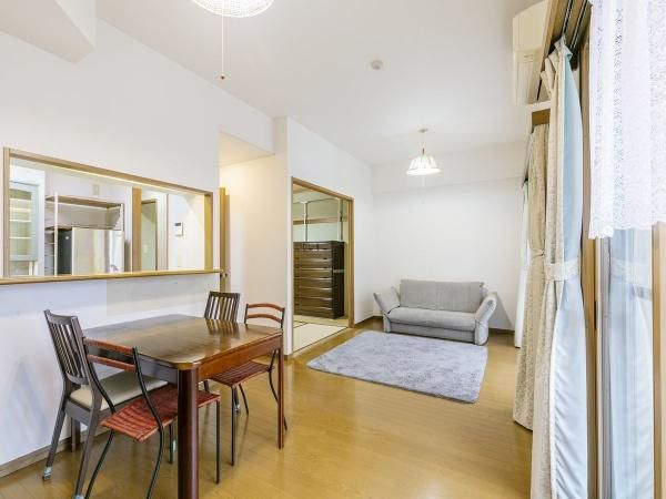 3LDK Apartment for Sale Near Tsukada Station, Funabashi - Thumbnail 2