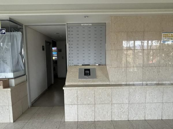 Renovated 3LDK Apartment for Sale in Kochi City, 70.48m2 - Thumbnail 2