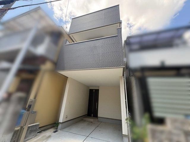3LDK House for Sale in Amagasaki, Hyogo - 88.21 sqm - Thumbnail 2