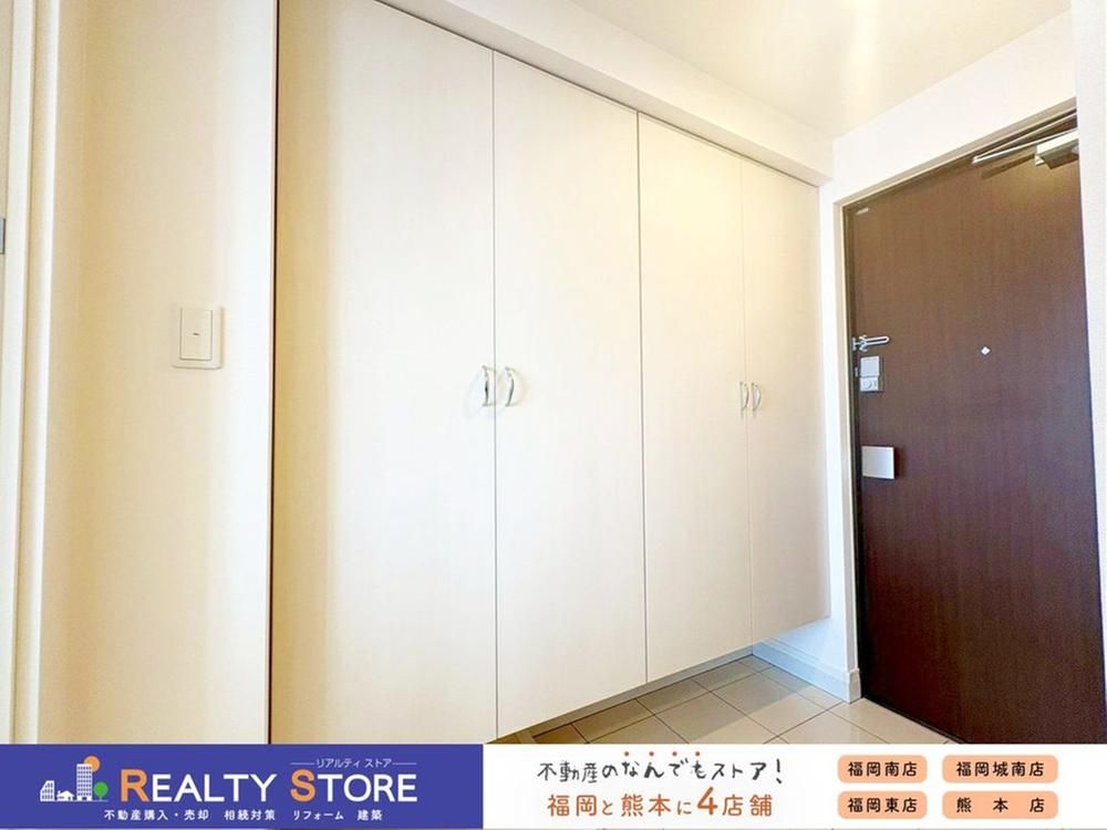1LDK Apartment for Sale in Hakata Ward, Fukuoka - Thumbnail 2