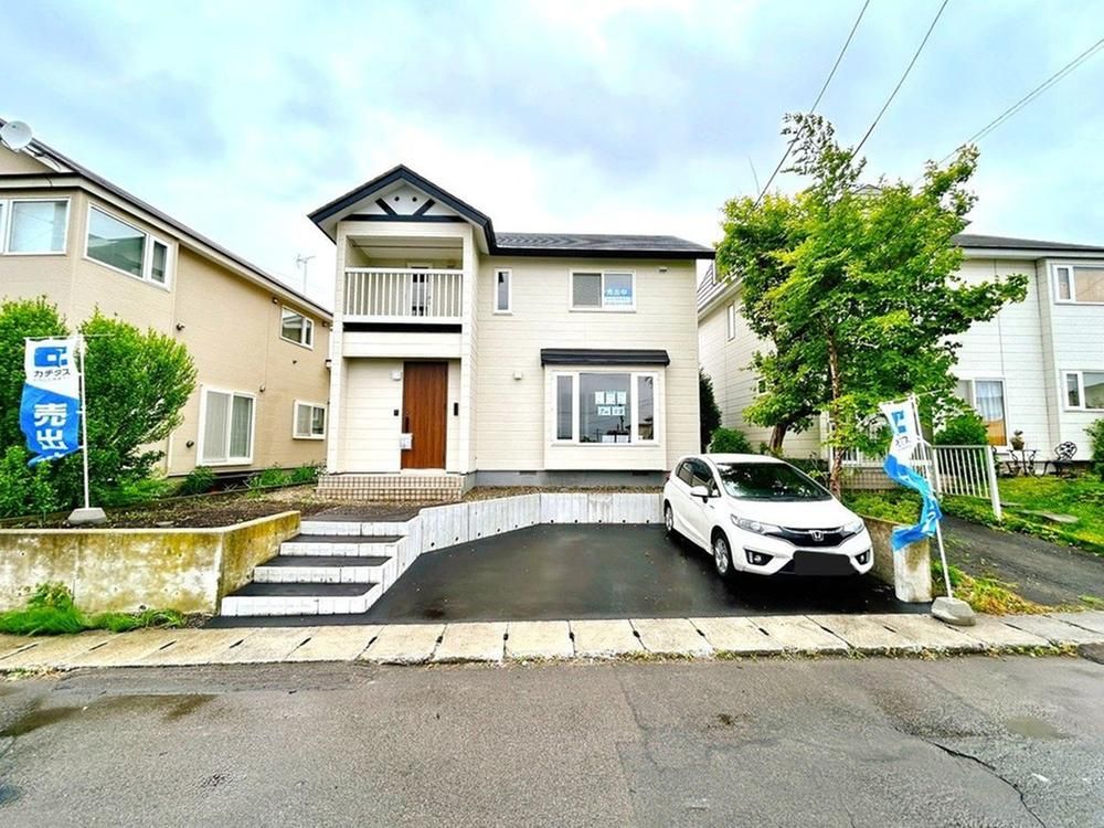 Renovated 4LDK House Near Nanae Station in Hokkaido - Thumbnail 2