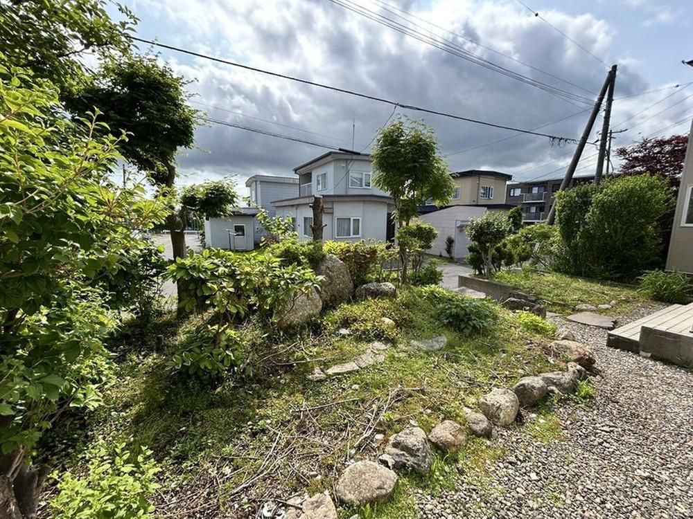 Renovated 4LDK House Near Nanae Station in Hokkaido - Thumbnail 3