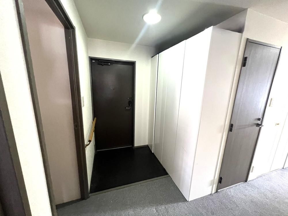 Rapooru Kuwano Ekimae B Building: 4LDK Apartment Near JR Station - Thumbnail 2