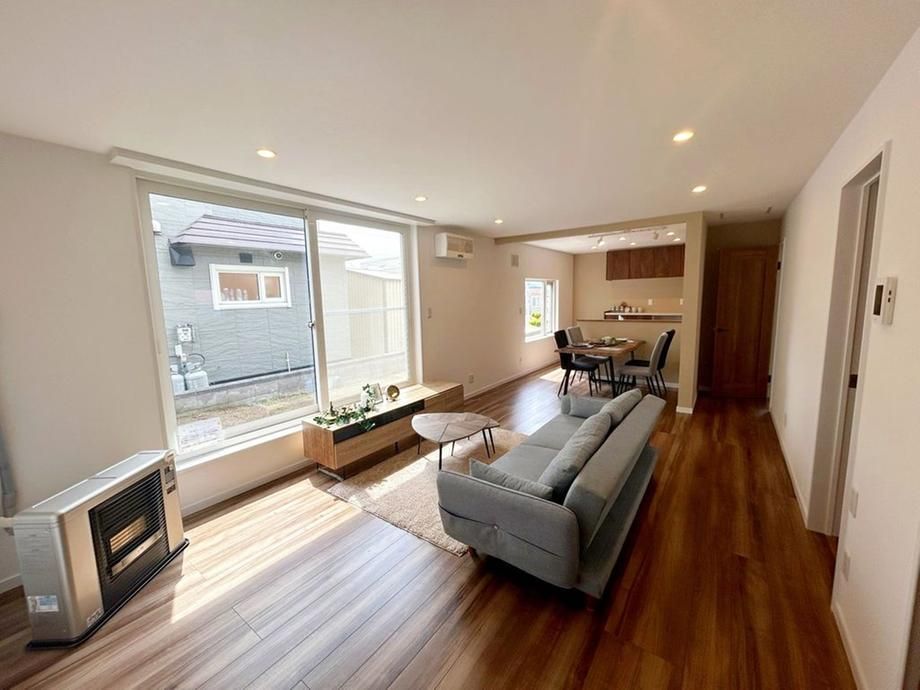 Renovated 4LDK House in Toyohira, Sapporo for Sale - Thumbnail 2