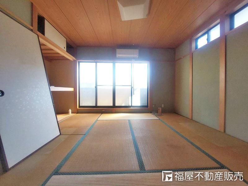 3DK Detached House for Sale Near JR Amagasaki Station - Thumbnail 4