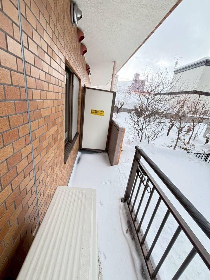 Renovated 3LDK Apartment for Sale in Chuo Ward, Sapporo - Thumbnail 2