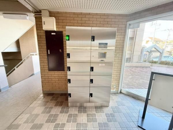 3LDK Apartment for Sale in Funabashi, Chiba - 63m² - Thumbnail 4