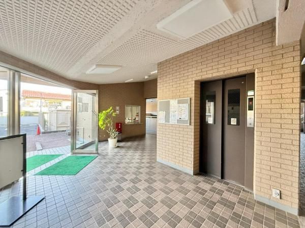 3LDK Apartment for Sale in Funabashi, Chiba - 63m² - Thumbnail 3