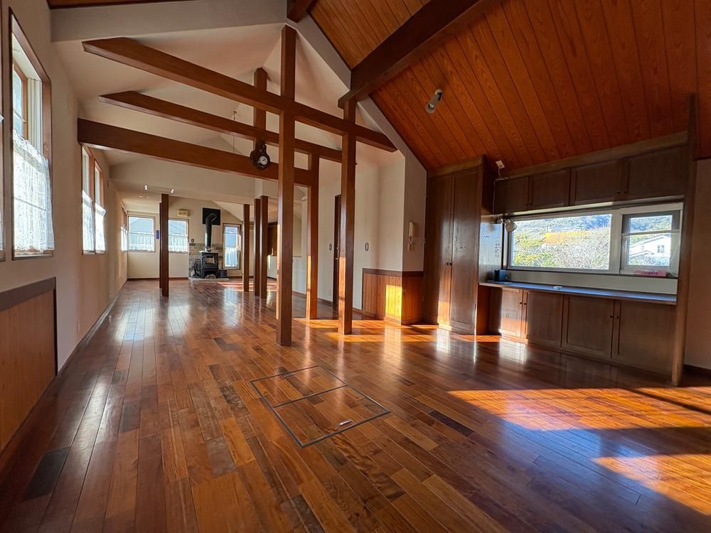 Pre-owned House in Akiya, Yokosuka with Sea and Fuji Views - Thumbnail 3