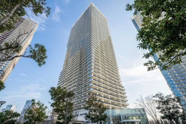 3LDK Apartment for Sale in Harumi, Chuo City, Tokyo - Thumbnail 4