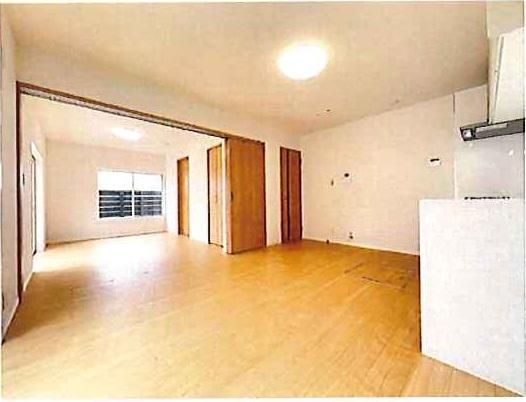 Renovated 4LDK House in Ayase City Near Kashiwadai Station - Thumbnail 2